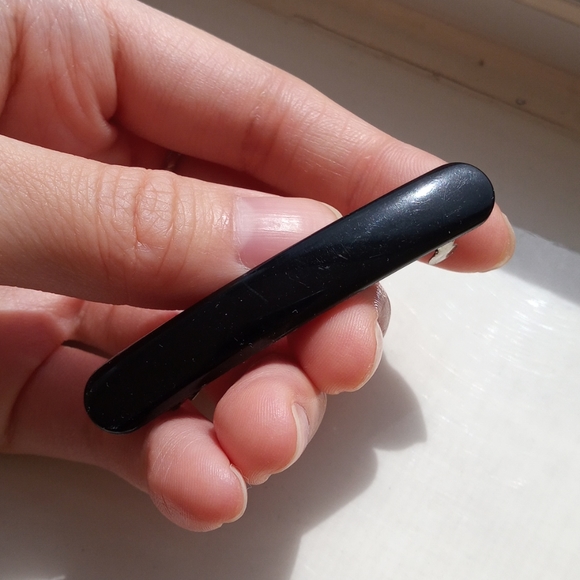 DONATED! Hair clips Trio - Picture 6 of 7